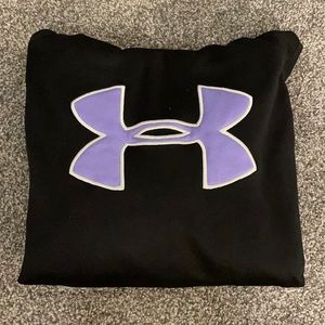 women’s small sweatshirt - under armour